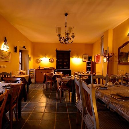 Manouche Osteria B&B San Leucio ภายนอก รูปภาพ