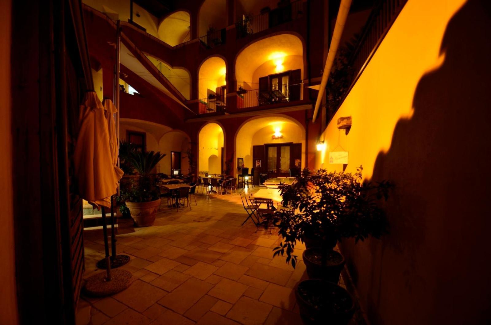 Manouche Osteria B&B San Leucio ภายนอก รูปภาพ
