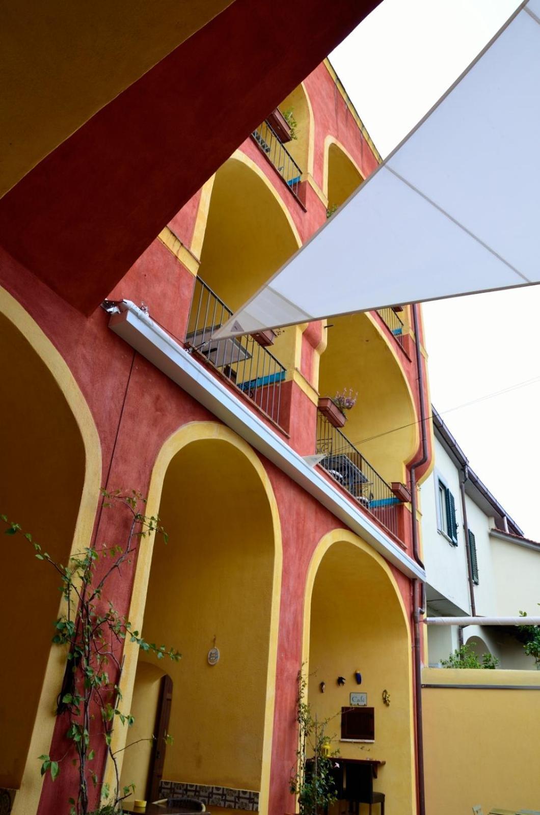 Manouche Osteria B&B San Leucio ภายนอก รูปภาพ